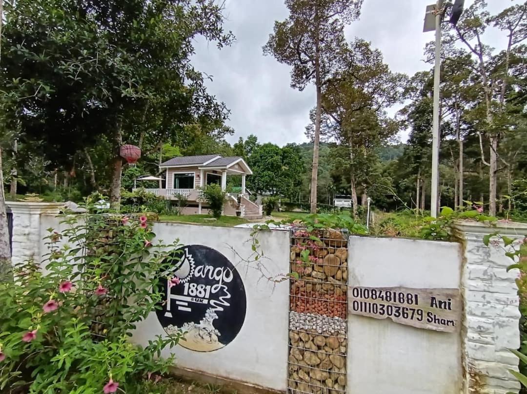 Dango1881Muslim Riverstay Padang Rengas Luaran gambar